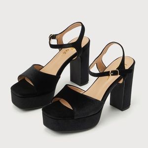 NEW Velvet Platform High Heel Sandals size 6.5